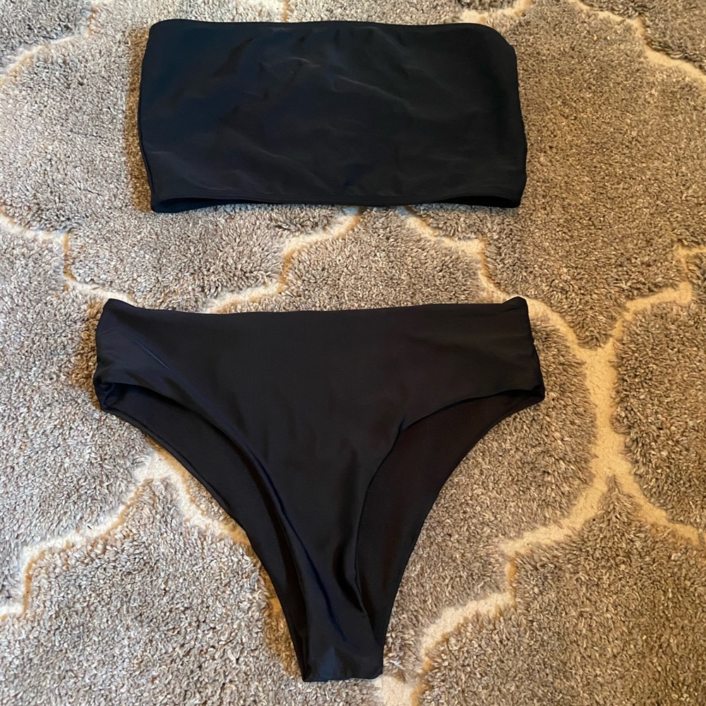 Black 2 piece bikini